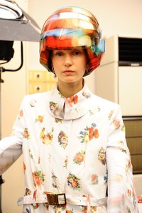 アンリアレイジ(ANREALAGE) 2012-13年秋冬 バックステージ - 写真15