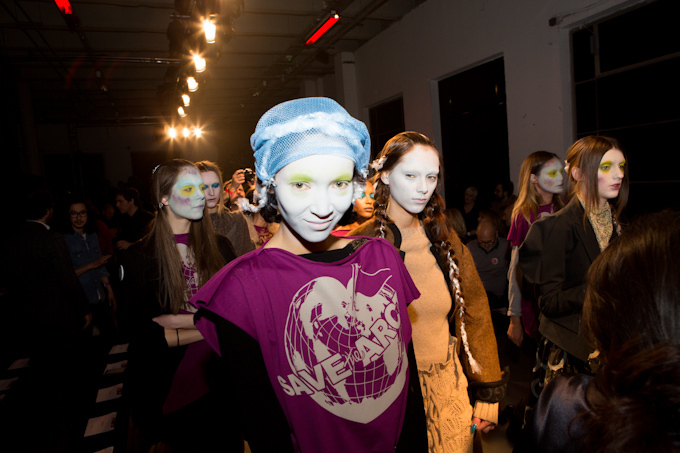 ヴィヴィアン・ウエストウッド ゴールドレーベル(Vivienne Westwood Gold Label) 2013-14年秋冬バックステージ - 写真32