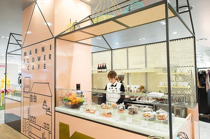 マルニフラワーカフェ 阪急うめだ本店 - ショップ・店舗