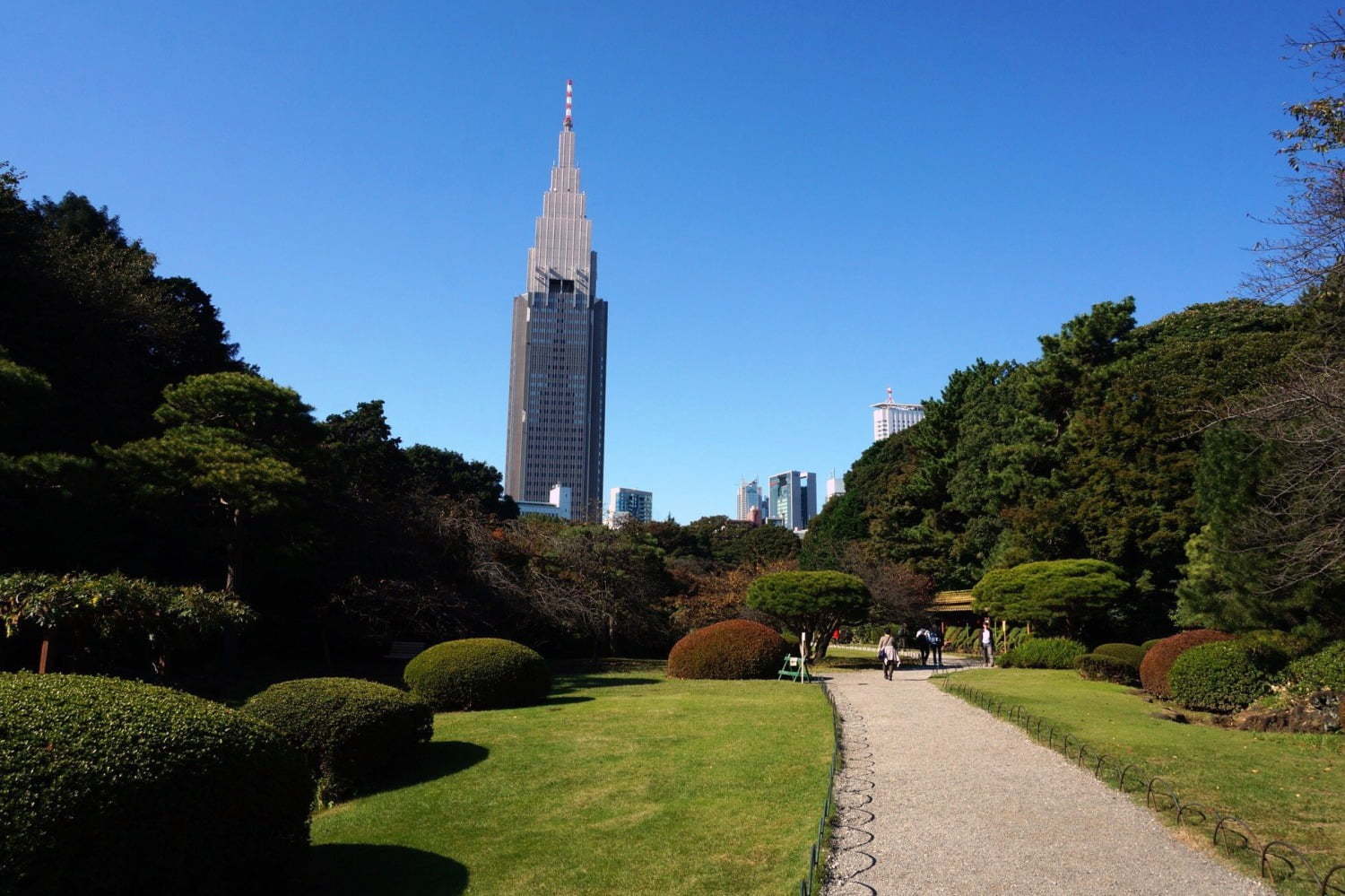 東京都内の大型公園一覧 デートやピクニックにおすすめな人気 穴場公園を一挙紹介 ファッションプレス