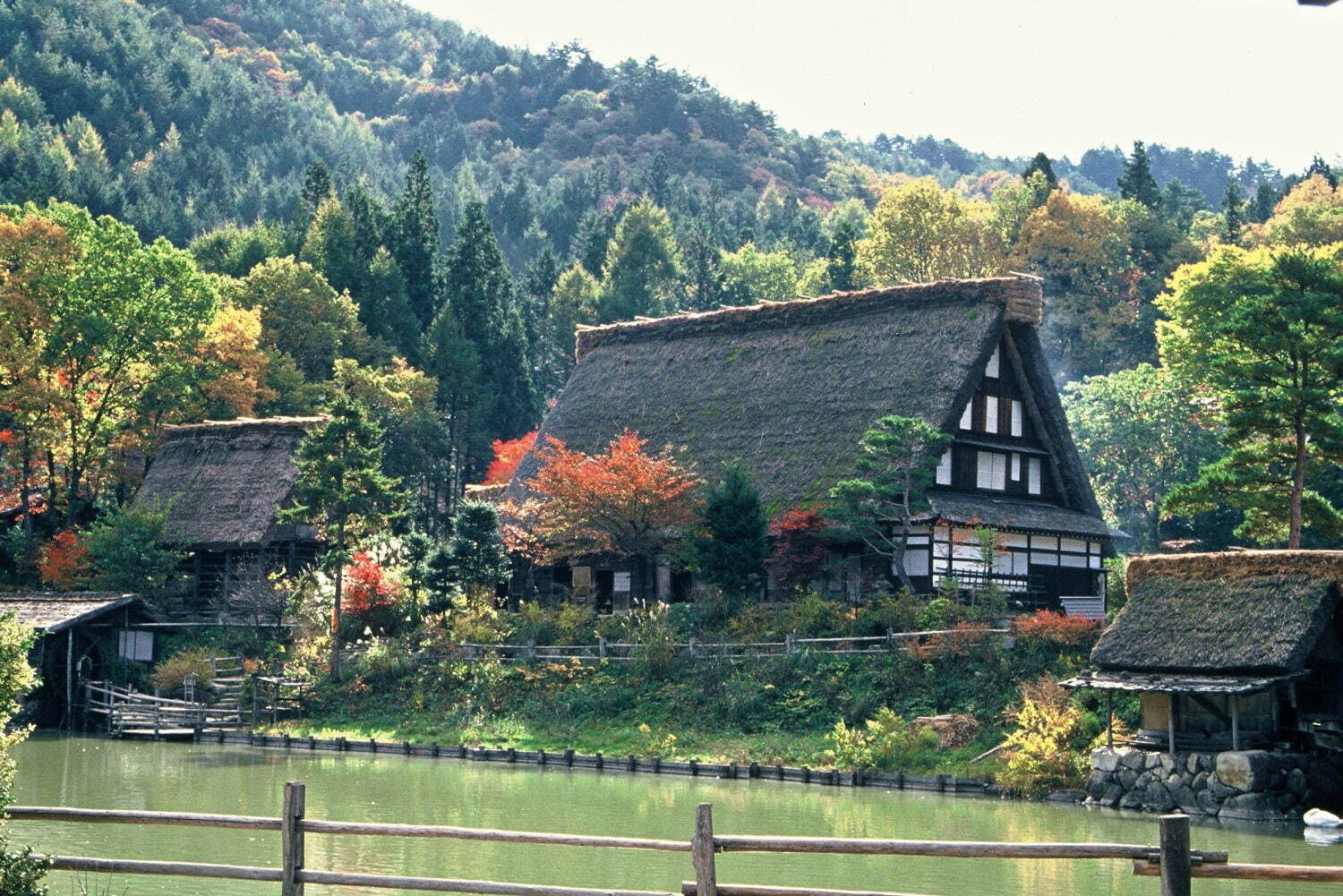 飛騨の里 画像1枚目