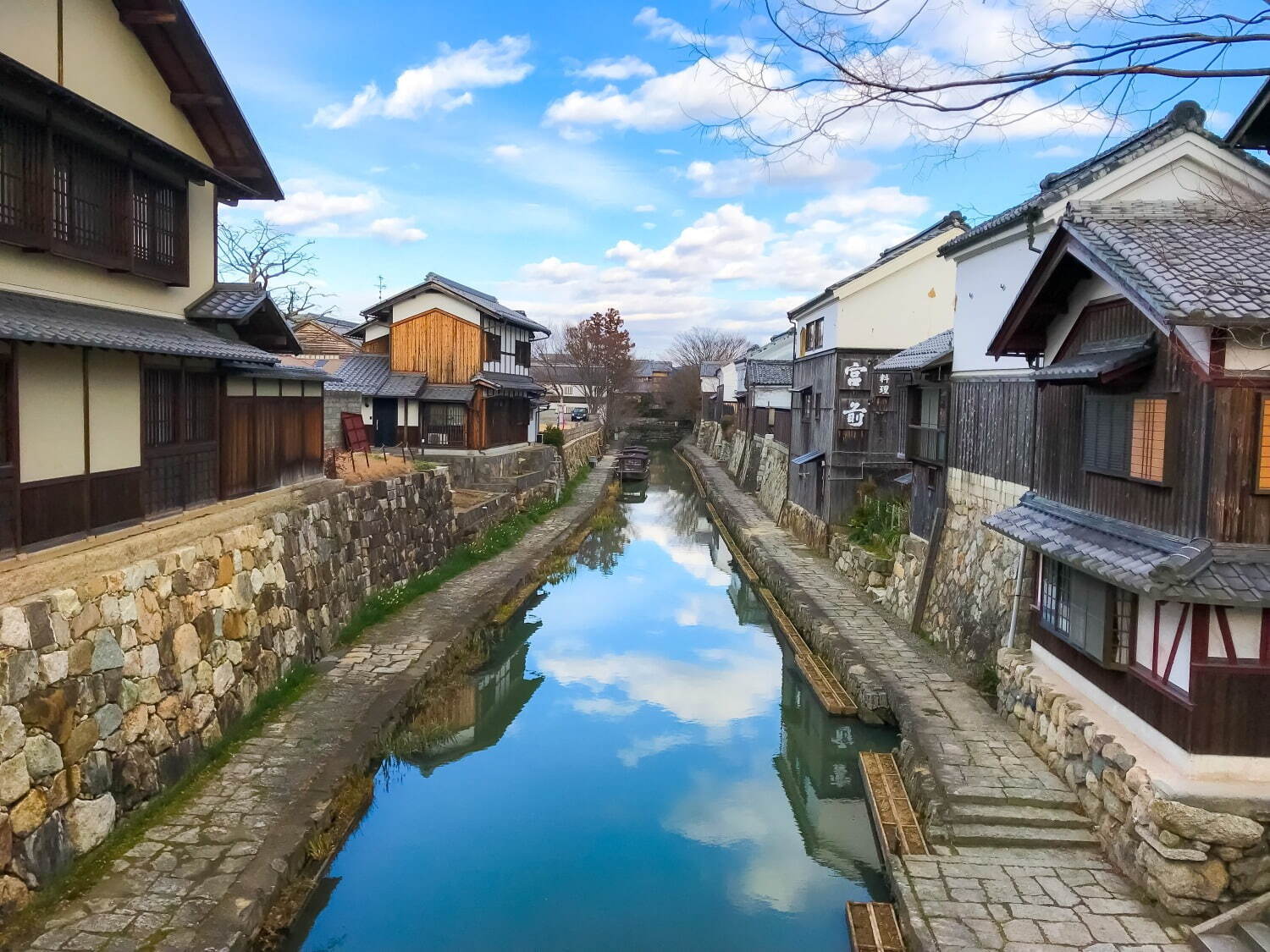 八幡堀 (Hachiman-Bori Canal) - 近江八幡/名所・有名スポット