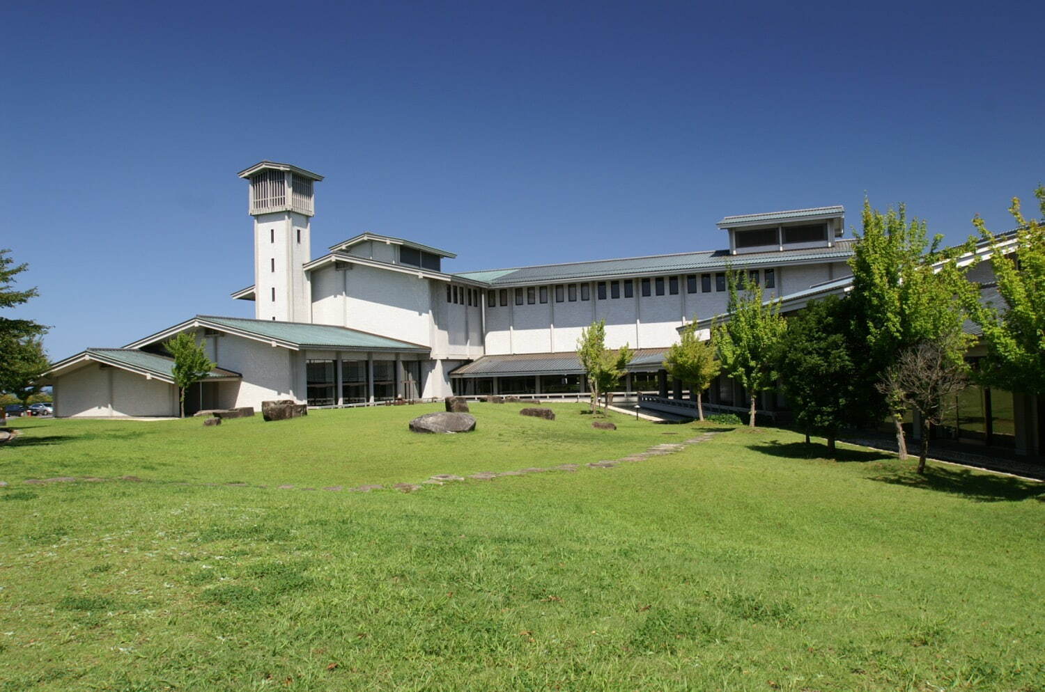 愛知県陶磁美術館 画像1枚目