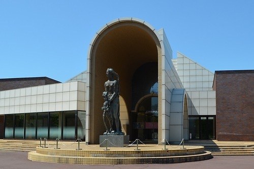 北海道立函館美術館