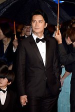 映画『そして父になる』福山雅治のタキシードはドルチェ＆ガッバーナ -  カンヌ国際映画祭｜写真1