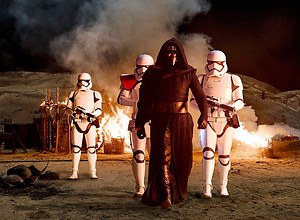 『スター・ウォーズ/フォースの覚醒』場面カット｜写真2