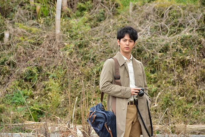 映画 愚行録 主演 妻夫木聡 満島ひかり 直木賞候補作の群像ミステリーを映画化 ファッションプレス