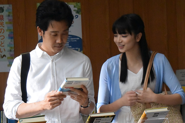 映画『恋は雨上がりのように』