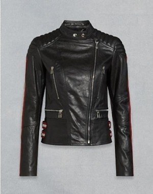 『蜘蛛の巣を払う女』場面カット｜写真5