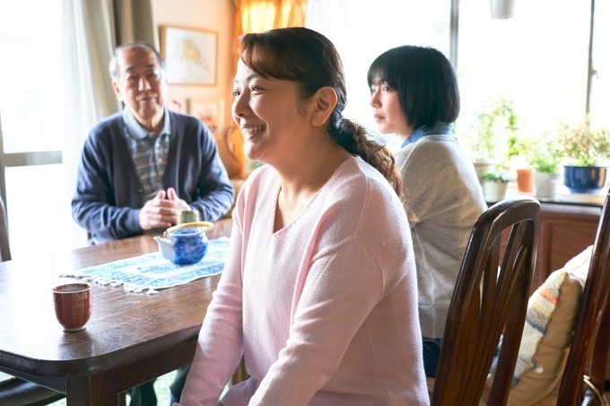 鈴木家の嘘 画像2枚目