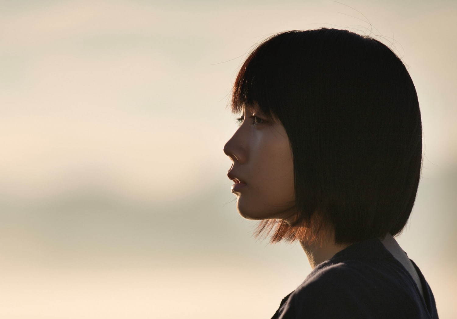 映画 わたしは光をにぎっている 松本穂香主演 子供のまんま でいたい女の子の小さな物語 ファッションプレス
