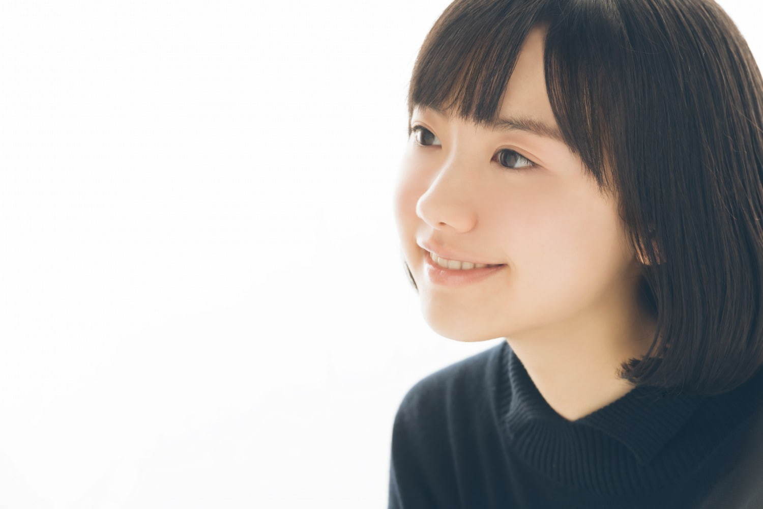 今村夏子の小説 星の子 映画化 主演 芦田愛菜にインタビュー 信じる にどう向き合うのか ファッションプレス 今村夏子の小説 星の子 映画化 主演 芦田愛菜にインタビュー 信じる にどう向き合うのか ファッションプレス