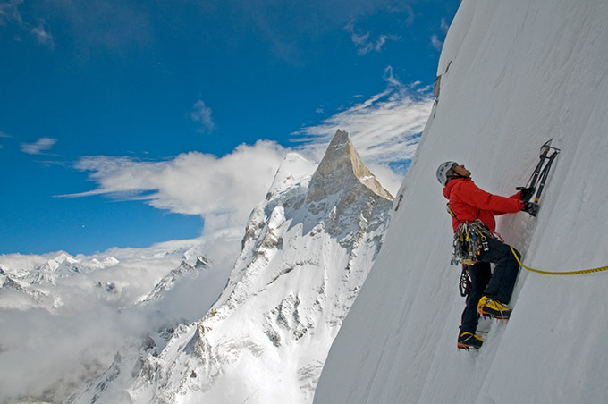 ドキュメンタリー映画『MERU/メルー』難攻不落の山に挑戦した男たち、極限の登頂記録 | 写真