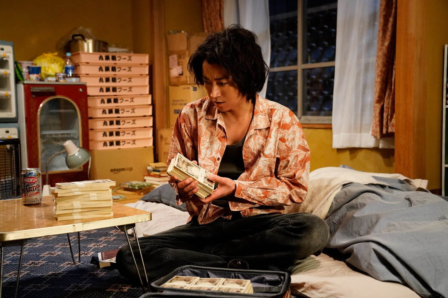 『鳩の撃退法』場面カット｜写真2