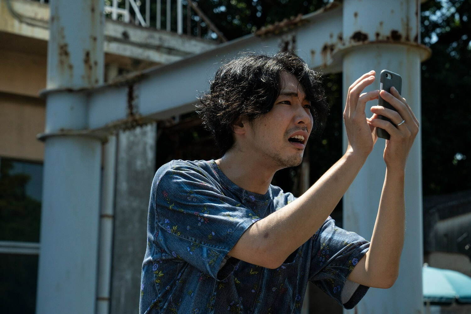 先生、私の隣に座っていただけませんか？ - 写真17