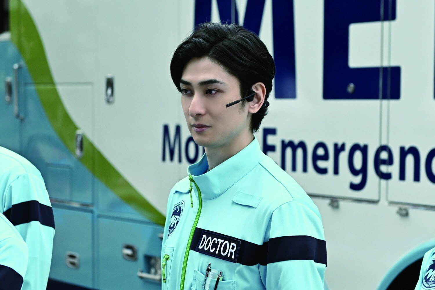 写真15/24｜劇場版TOKYO MER～走る緊急救命室～ - ファッション