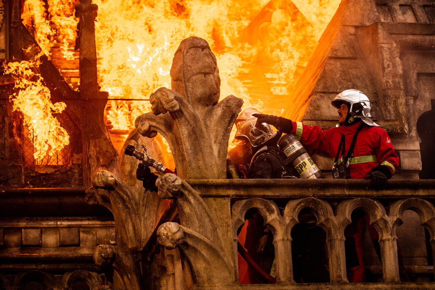 ノートルダム 炎の大聖堂 - 写真7
