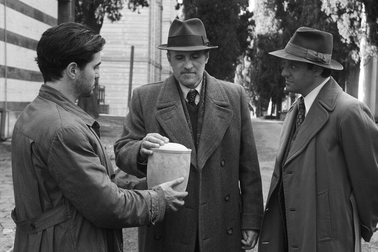 映画『遺灰は語る』