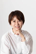 『ゴッドマザー〜コシノアヤコの生涯〜』場面カット｜写真11