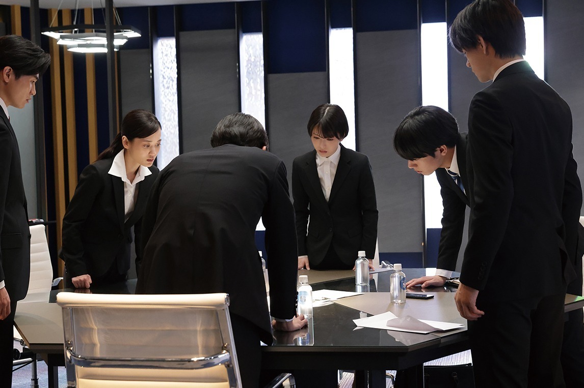 映画『六人の嘘つきな大学生』