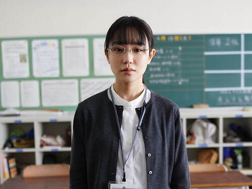 先生の白い嘘 奈緒