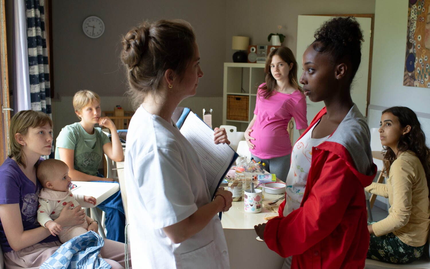 『Young Mothers(英題)』場面カット｜写真1