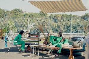 『万事快調〈オール・グリーンズ〉』場面カット｜写真7