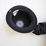 ジャムホームメイド×カシラ“幾何学柄”コラボハット、小さく折り畳んで持ち運びも可能｜写真11