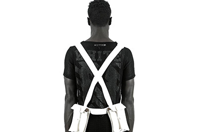 オフ-ホワイト 「オフ-ホワイト」