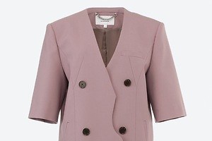 アキラナカ“上品パープル”のハーフスリーブジャケット、伊勢丹新宿店別注で