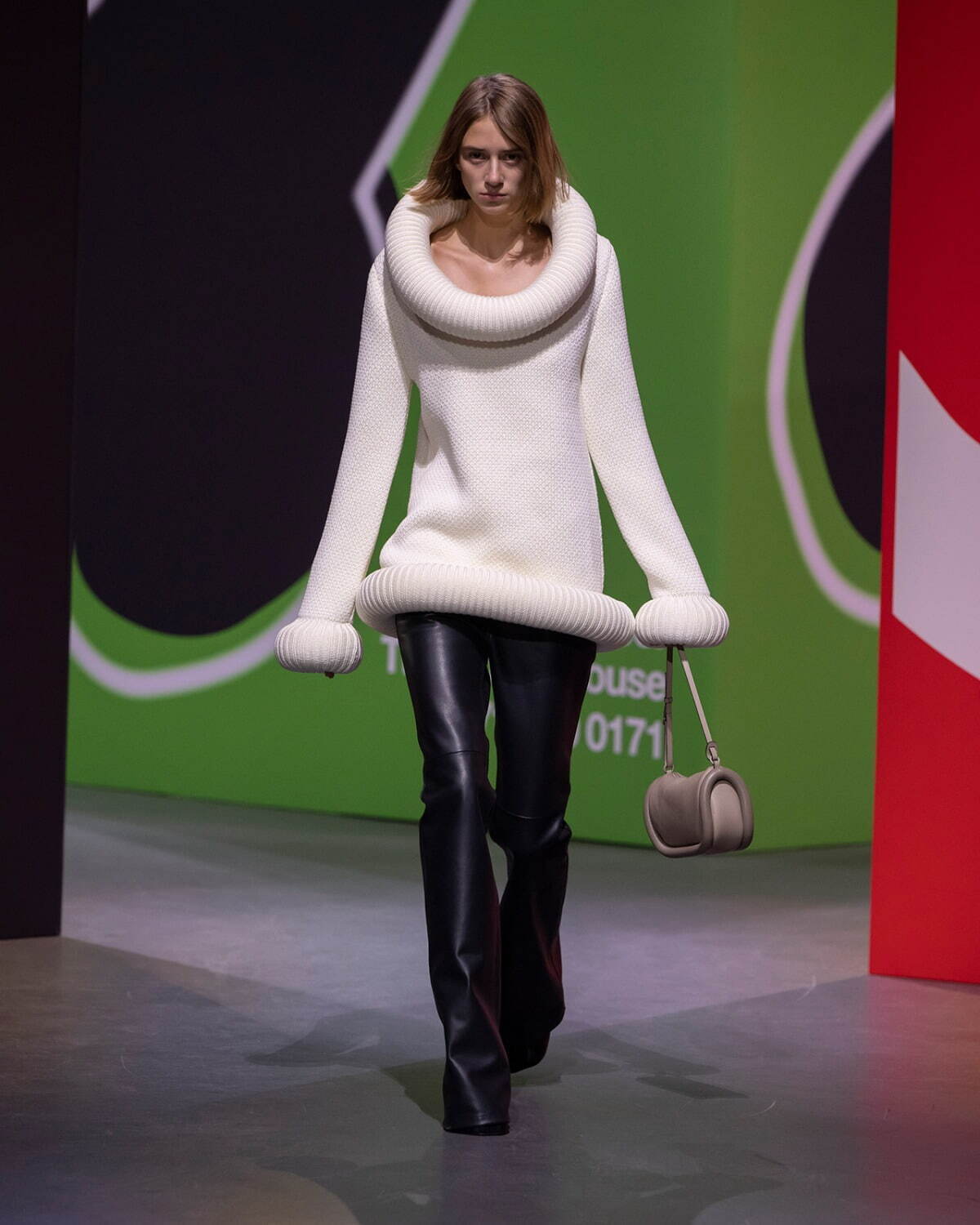 ジェイ ダブリュー アンダーソン(JW Anderson) 2023-24年秋冬