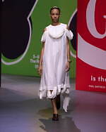 JW アンダーソン 2023年秋冬コレクション、過去の自分を通して“未来”を見据える｜写真5