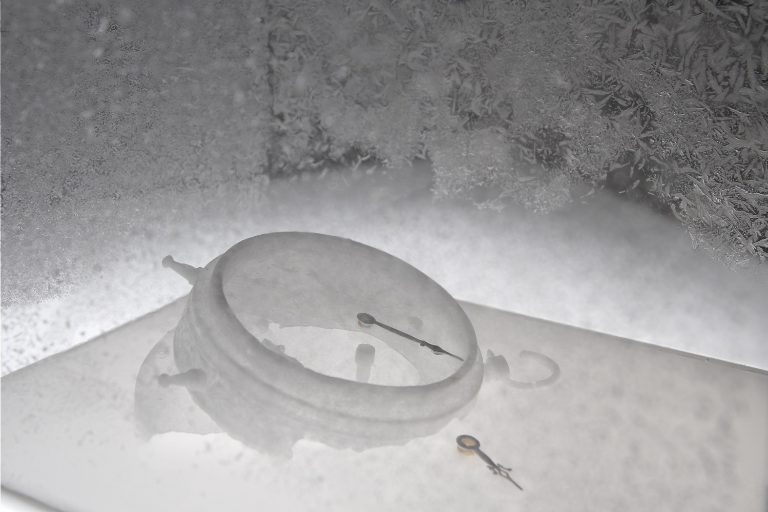 銀座メゾンエルメス フォーラム、ゆらぎの感覚から知覚を探る「インターフェアレンス」展 - 宮永愛子ら参加