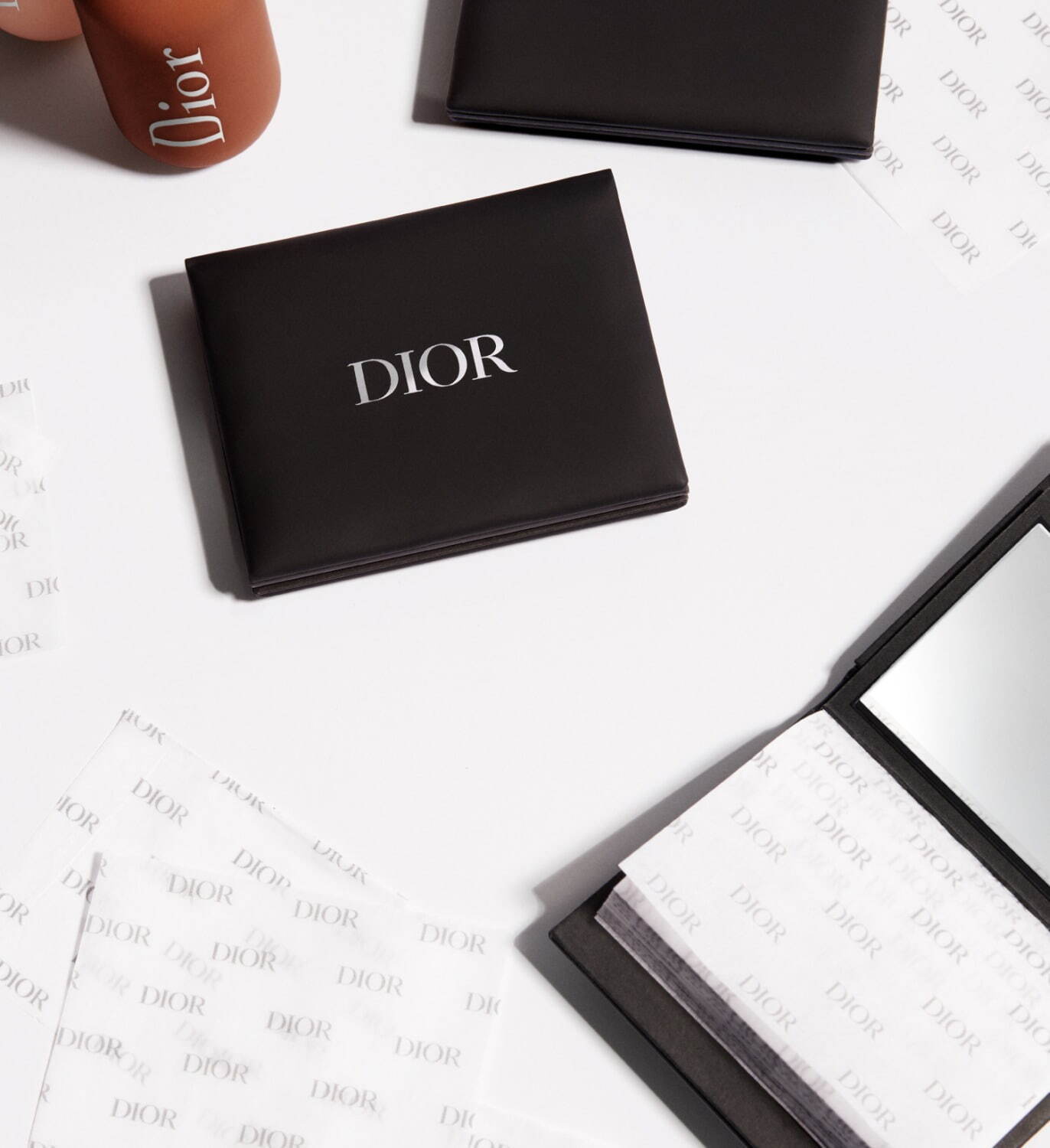 ディオール(DIOR) DIOR｜写真1