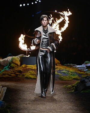 ブルマリン(Blumarine) 2023-24年秋冬ウィメンズコレクション  - 写真8