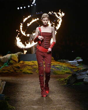 ブルマリン(Blumarine) 2023-24年秋冬ウィメンズコレクション  - 写真37