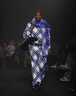 バーバリー 2023年秋冬コレクション - ダニエル・リーが手掛ける初のシーズン、英国の伝統を再解釈｜写真28