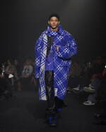 バーバリー 2023年秋冬コレクション - ダニエル・リーが手掛ける初のシーズン、英国の伝統を再解釈｜写真29