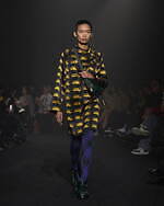 バーバリー 2023年秋冬コレクション - ダニエル・リーが手掛ける初のシーズン、英国の伝統を再解釈｜写真31