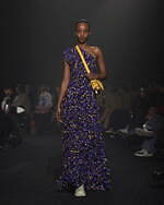 バーバリー 2023年秋冬コレクション - ダニエル・リーが手掛ける初のシーズン、英国の伝統を再解釈｜写真35