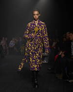 バーバリー 2023年秋冬コレクション - ダニエル・リーが手掛ける初のシーズン、英国の伝統を再解釈｜写真49