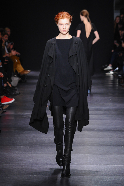 アン ドゥムルメステール(ANN DEMEULEMEESTER) 2014-15年秋冬ウィメンズコレクション シルエット - 写真10