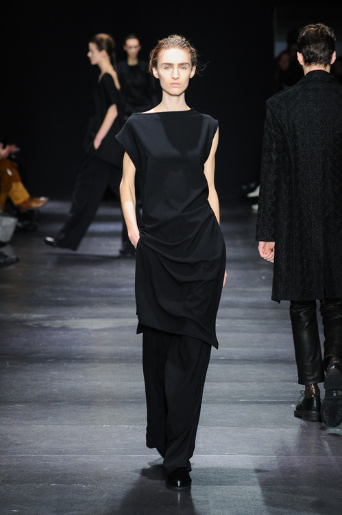 アン ドゥムルメステール(ANN DEMEULEMEESTER) 2014-15年秋冬ウィメンズコレクション  - 写真34