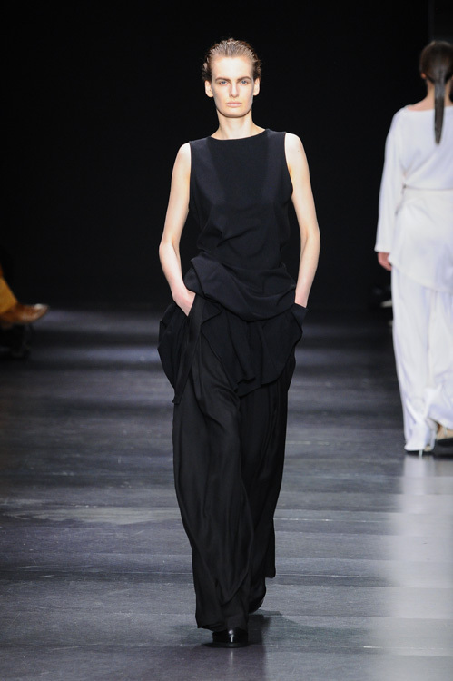 アン ドゥムルメステール 2014-15年秋冬<span>コレクション</span> - 写真44