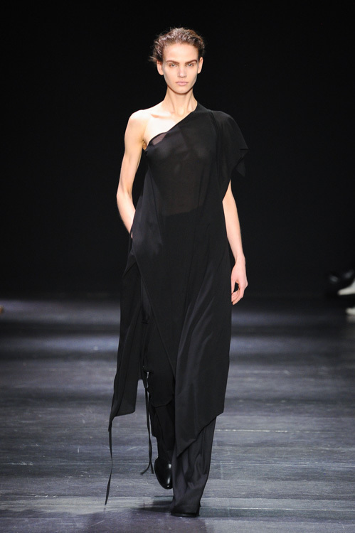 アン ドゥムルメステール(ANN DEMEULEMEESTER) 2014-15年秋冬ウィメンズコレクション  - 写真53