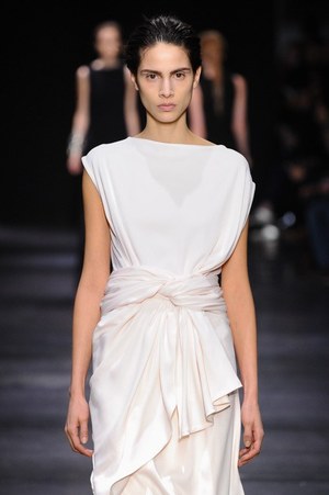 アン ドゥムルメステール(ANN DEMEULEMEESTER) 2014-15年秋冬ウィメンズコレクション  - 写真49