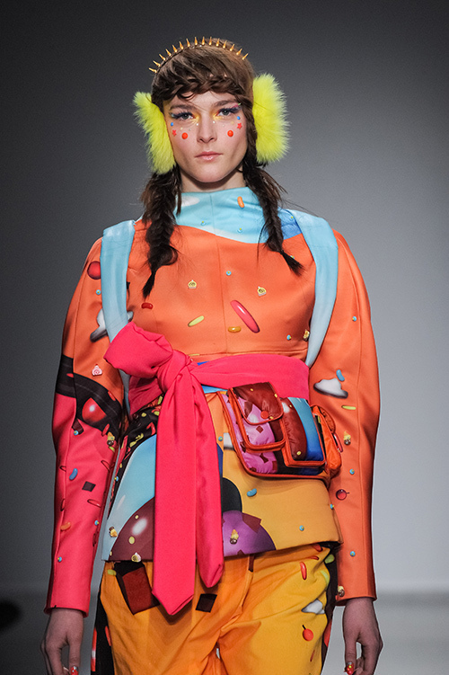 マニッシュ アローラ(manish arora) 2014-15年秋冬ウィメンズコレクション  - 写真8