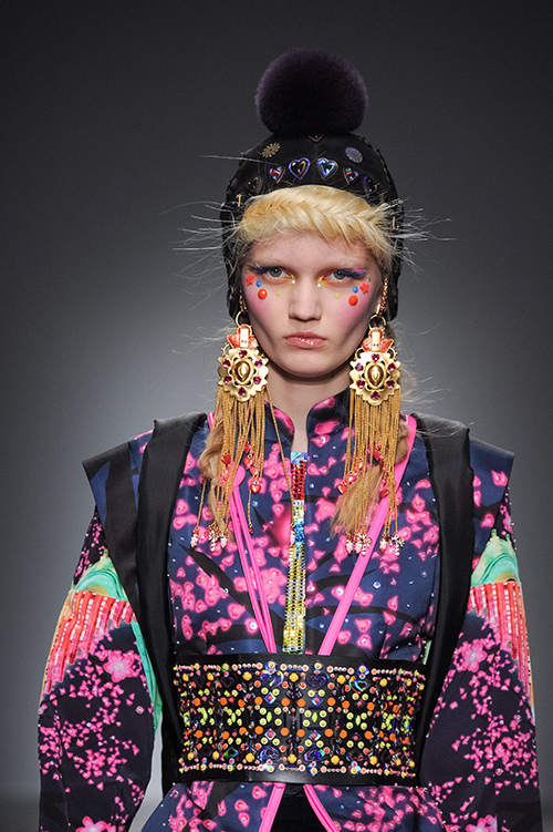 マニッシュ アローラ(manish arora) 2014-15年秋冬ウィメンズコレクション  - 写真37