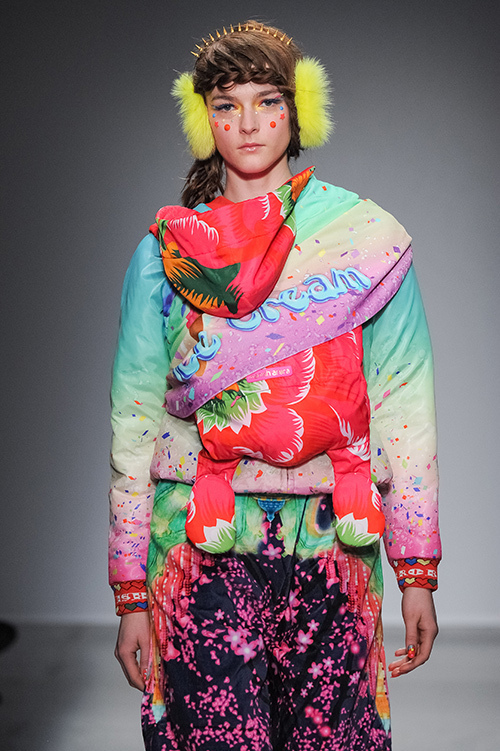 マニッシュ アローラ(manish arora) 2014-15年秋冬ウィメンズコレクション  - 写真47