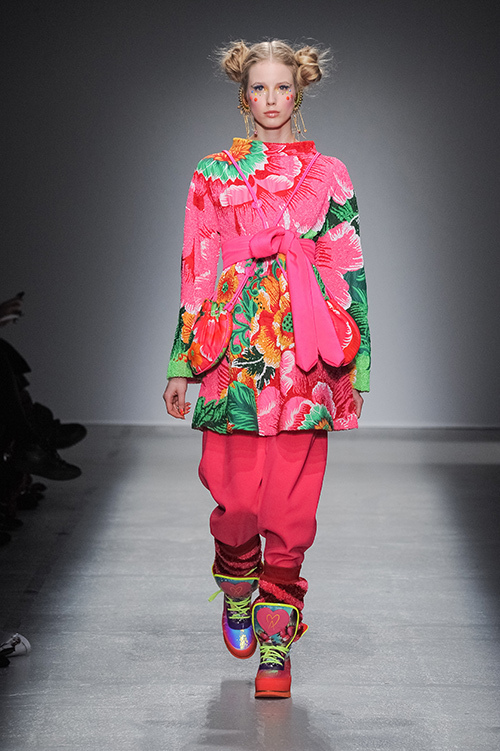 マニッシュ アローラ(manish arora) 2014-15年秋冬ウィメンズコレクション  - 写真52